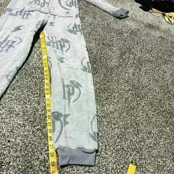 Harry Potter One Piece Pajamas Women Small Soft Fleece Wizard World Gray - Picture 7 of 8